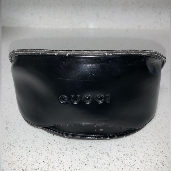 Authentic Mens Gucci sunglasses with Gucci case. - Picture 9 of 9